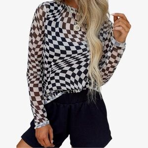 NEW black & white Checkered Long Sleeve Top